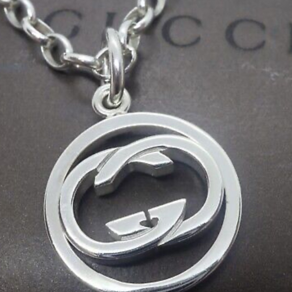 Gucci luxury necklace 925 sterling silver Pristine!!!!